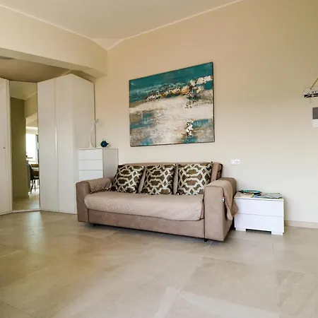Elisa Apartment
